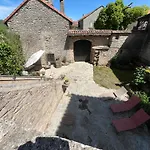 Lou Castel Feriehus *
