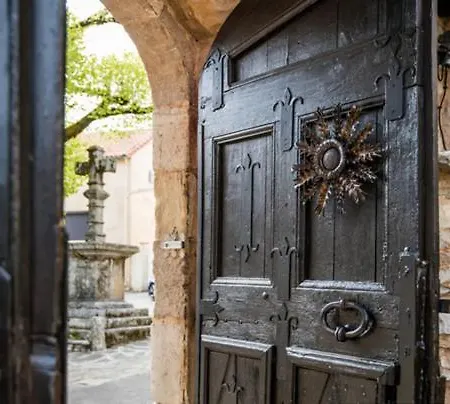 Lou Castel Le Clapier (Aveyron)