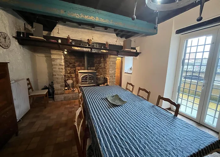 Hébergement de vacances Lou Castel *