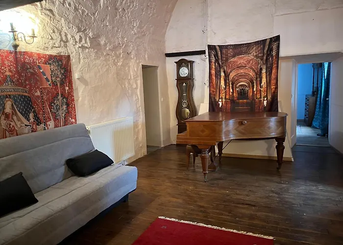 Lou Castel Hébergement de vacances Le Clapier (Aveyron)